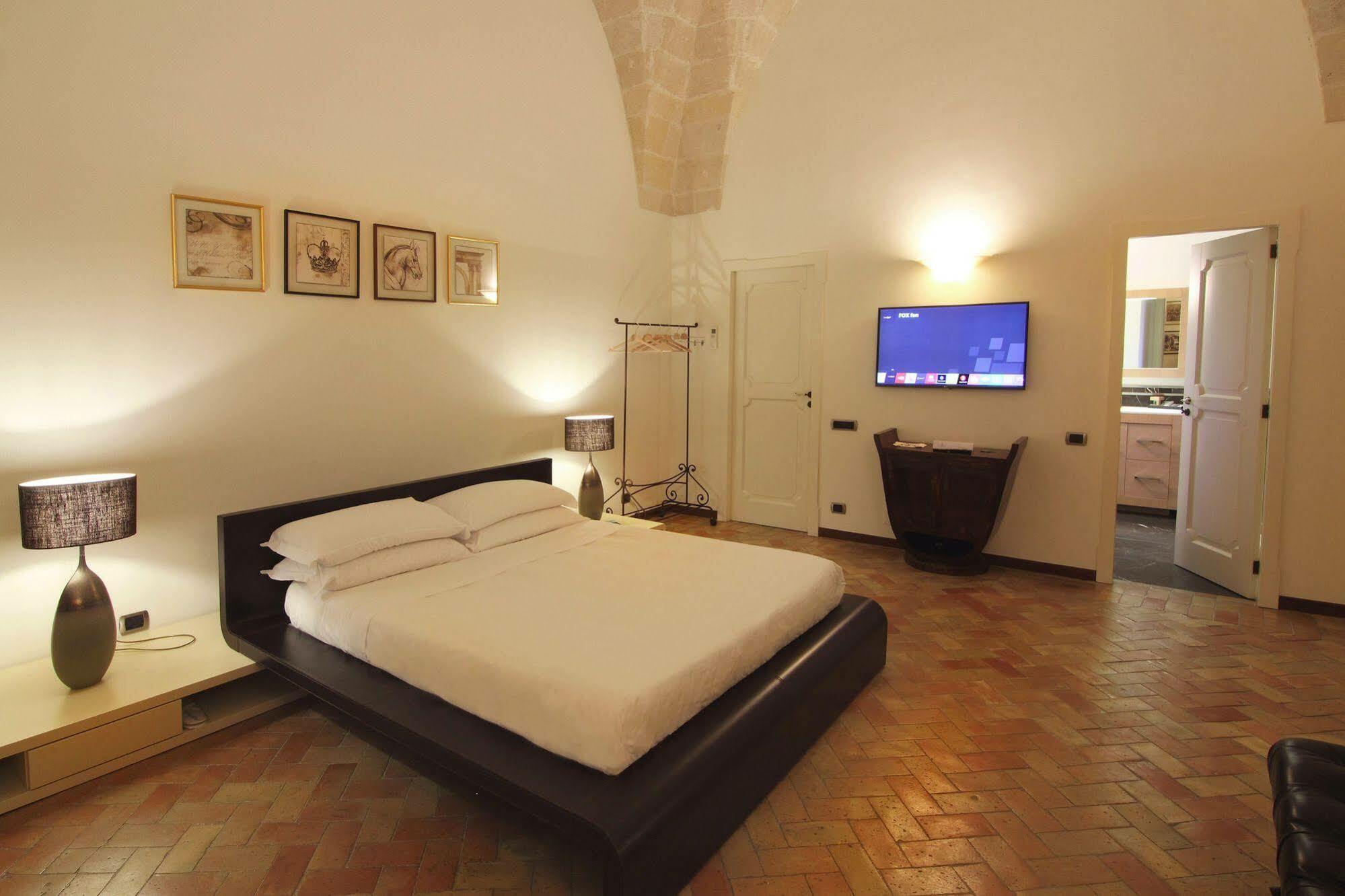 Antica Civita Luxury Room Matera Bagian luar foto