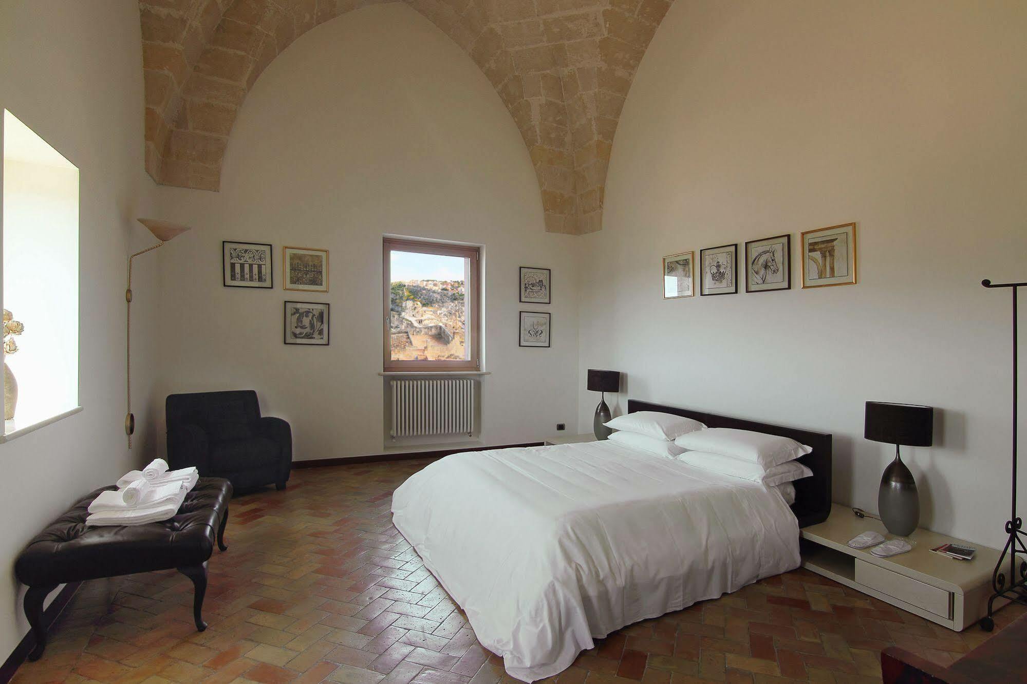 Antica Civita Luxury Room Matera Bagian luar foto